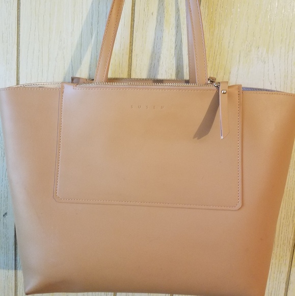 A gently used Susen tote purse - Picture 1 of 5